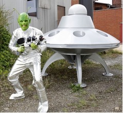 アメリカ人の8割近く「宇宙人はいる」と信じる