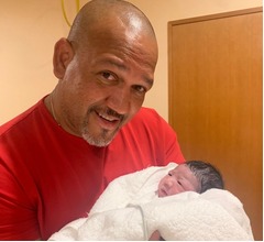 ラミちゃんファミリーに第4子誕生「パパそっくり」