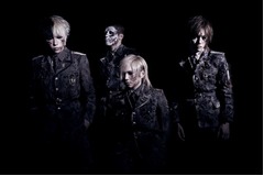 金爆が9年ぶり史上2組目快挙、インディーズによる2作連続アルバム1位。