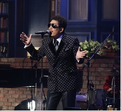 鈴木雅之&ldquo;還暦&rdquo;記念ライブに小田和正も登場