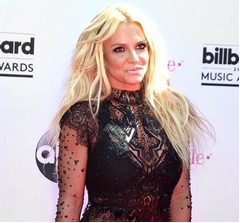 ブリトニー・スピアーズが自身の伝記映画を批判