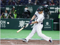 吉田の逆転２ラン　野球