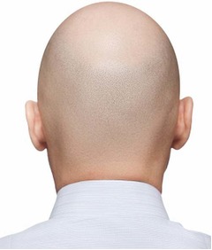 女性に&ldquo;丸坊主&rdquo;強要する企業、拒否した社員解雇の対応が中国で物議。