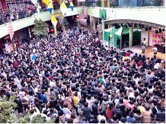 ソナポケに超満員の&ldquo;人人人&rdquo;、地元名古屋でのイベントが大盛況。