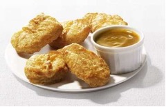 マックナゲットにカレーソース、8月中旬まで期間限定で販売へ。