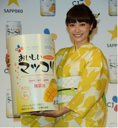 ヨンアが艶やかな浴衣姿披露、マッコリ女子会で「酔っちゃった」。