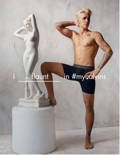 ジャスティン・ビーバー、カルバン・クライン広告で&ldquo;パンツ一丁&rdquo;。
