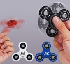 世界で流行「フィンガースピナー」日本にも