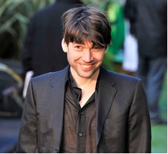 ブラーのベーシスト、ロックダウンで仕事できず&ldquo;破産寸前&rdquo;だった