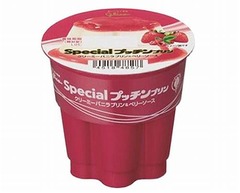 大人向け特別なプッチンプリン、プッチンするとベリーソースが流れ出す。