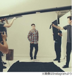 ベッカム長男が本格モデル活動、初のキャンペーン広告に登場。