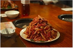 牛角が大食いチャレンジ企画、「カルビ専用ごはん専用カルビ」2,9kg。