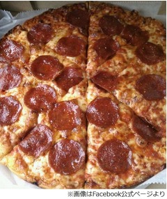 愛するピザ買いに2,200km先へ、幼き日の味を忘れられず毎回150枚購入。