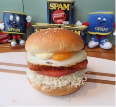 売上最下位「スパムバーガー」が存続の危機に