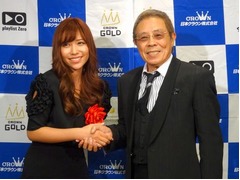 サブちゃんが元AKB河西ら激励、紅白卒業で今年は「新しい北島三郎で」。