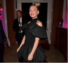 シーア、初監督映画に批判殺到で「自殺願望が再発」