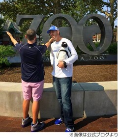 ブログに4年間綴った夢が実現、メジャー203勝の名投手と動物園に。