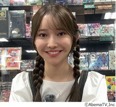 乃木坂メンバーが&ldquo;神引き&rdquo;、トレカ開封の儀で世界に25枚の激レアカード引き当てた