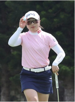 バーディーを奪った佐久間　女子ゴルフ