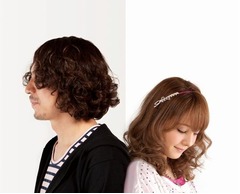 ROCKETMAN&times;トリンドル玲奈の異色コラボ、配信限定シングルをリリース。