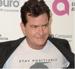 チャーリー・シーン、HIV発覚で自殺考えた