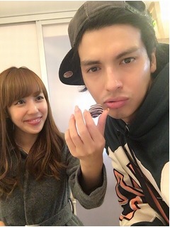 浮気が&ldquo;99.9％&rdquo;バレない方法、元AKB川崎希の稼ぎで生きるアレクが伝授。