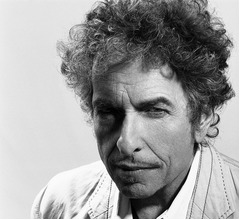 沈黙破ったボブ・ディラン、ノーベル賞を語る