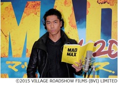 AKIRAが「マッドマックス」アフレコ、「こんなに体力を使うとは&hellip;」。