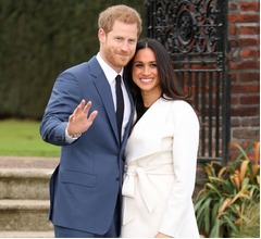 英王子婚約者のコート求めサイトダウン