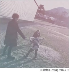 益若つばさが&ldquo;長男と遊ぶFukase&rdquo;動画公開、一部ファンから反発も。