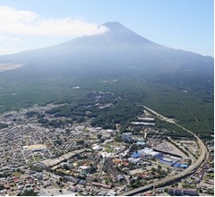 富士急ハイランドが入園無料に