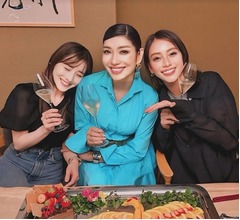 アンミカ、&ldquo;心の妹&rdquo;田中みな実と&ldquo;大好き&rdquo;滝沢カレンの3ショットに反響