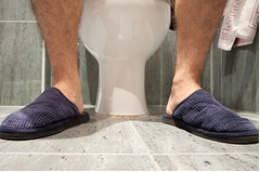 日本人の&ldquo;うんち時間&rdquo;の実態、ゴールデンタイムは朝6〜9時台。