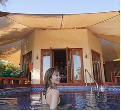 新山千春、再婚&ldquo;14歳下の夫&rdquo;とハネムーン報告「ドバイ＆アブダビに行ってきました！」