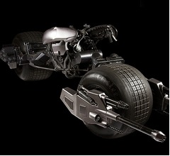 バットマンのバイク、約4000万円で落札