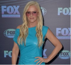 「ヴィーガンになって死にかけた」米女優、今は肉や魚など&ldquo;動物性の食品だけ&rdquo;食べる