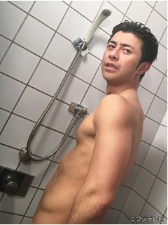 フジ榎並アナの裸＆お風呂動画、「テルマエ・ロマエII」放送記念で脱ぐ。