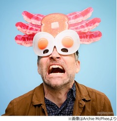 &ldquo;ベーコンエッグトースト神&rdquo;のマスク