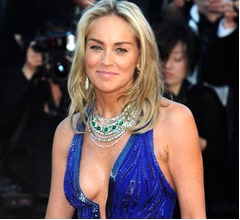 シャロン・ストーンが&ldquo;恋人探し&rdquo;前向きに