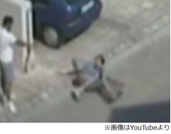 &ldquo;腕悪い暗殺者&rdquo;で九死に一生、転倒した目の前で銃構えられるも&hellip;。