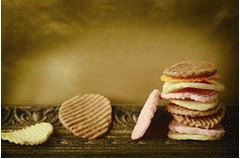 カルビーが厚さ3倍高級ポテチ、初の百貨店直営店舗で6種類販売へ。