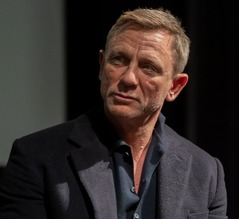 ダニエル・クレイグが&ldquo;女性ジェームズ・ボンド&rdquo;否定