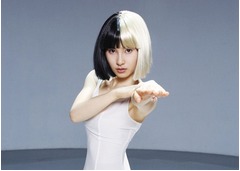 土屋太鳳が壮絶ダンスを初披露、シーアのMVで&ldquo;ダンサー&rdquo;の一面。