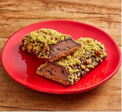 &ldquo;ザクザク&rdquo;食感のウチカフェ新作「ザクチョコバー」