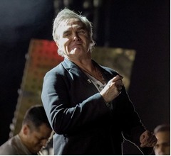 英人気歌手、&ldquo;ステージ上で暗殺される可能性&rdquo;のためコンサート中止