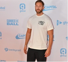 &ldquo;世界一稼ぐDJ&rdquo;が飛行機内に生卵持ち込む理由、保安検査も「止められたことない」