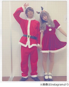 &ldquo;鬼かわ&rdquo;な藤田ニコルサンタ、大倉士門とサンタコスでトークショー。