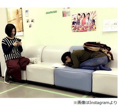 お疲れ大島優子が&ldquo;土下座寝&rdquo;&ldquo;ごめん寝&rdquo;