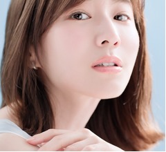 &ldquo;美しい肌に幸せ感じる&rdquo;田中みな実、「ニベア クリアビューティー2WAY美容洗顔」CM