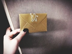 飯豊まりえが父親にラブレター「何気ない日に書いてみました★」。